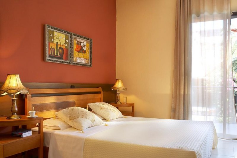 Pelli Hotel - Снимка 7