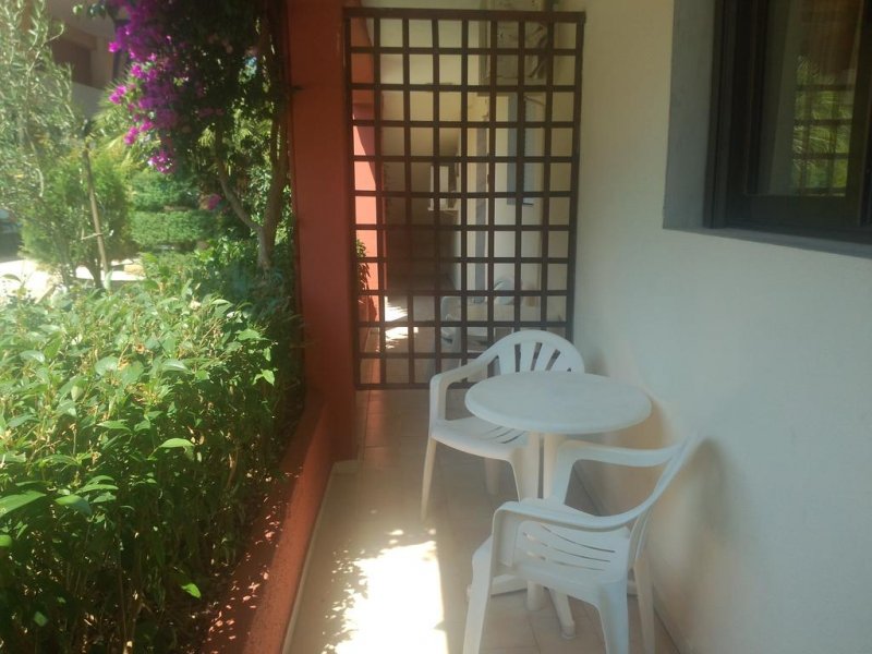 Pelli Hotel - Снимка 11