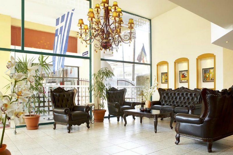 Pelli Hotel - Снимка 3