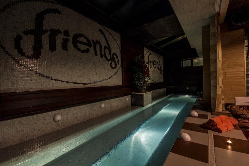 Хотел Френдс - Снимка 4