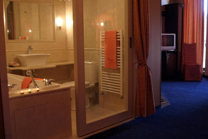 Хотел Френдс - Снимка 5