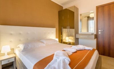 Lagaria Palace Apartments - Снимка 8