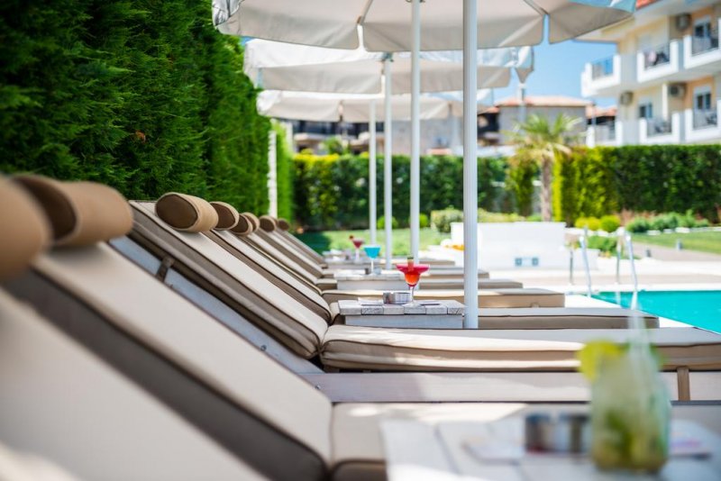 Lagaria Palace Apartments - Снимка 11