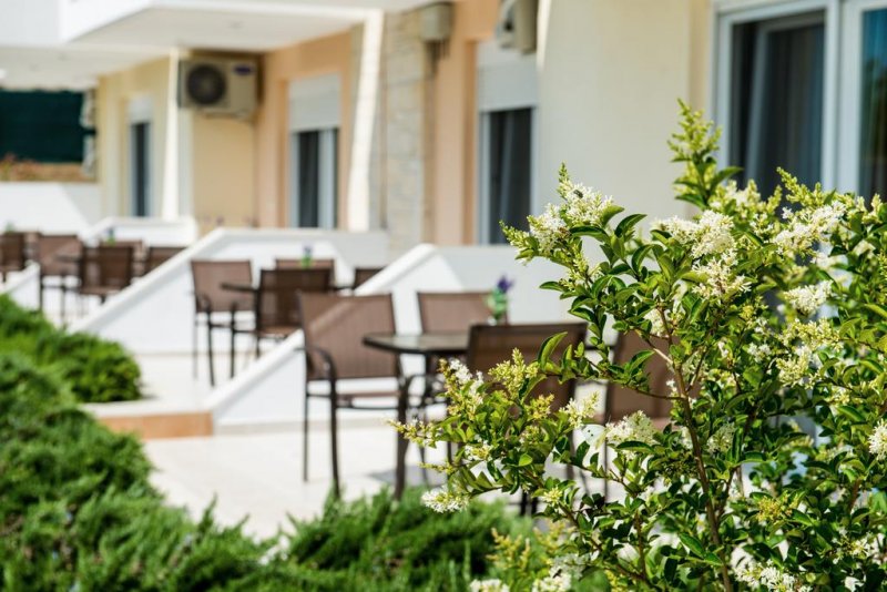 Lagaria Palace Apartments - Снимка 11