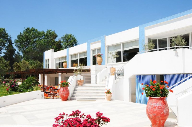 Grand Bleu Sea Resort - Снимка 4