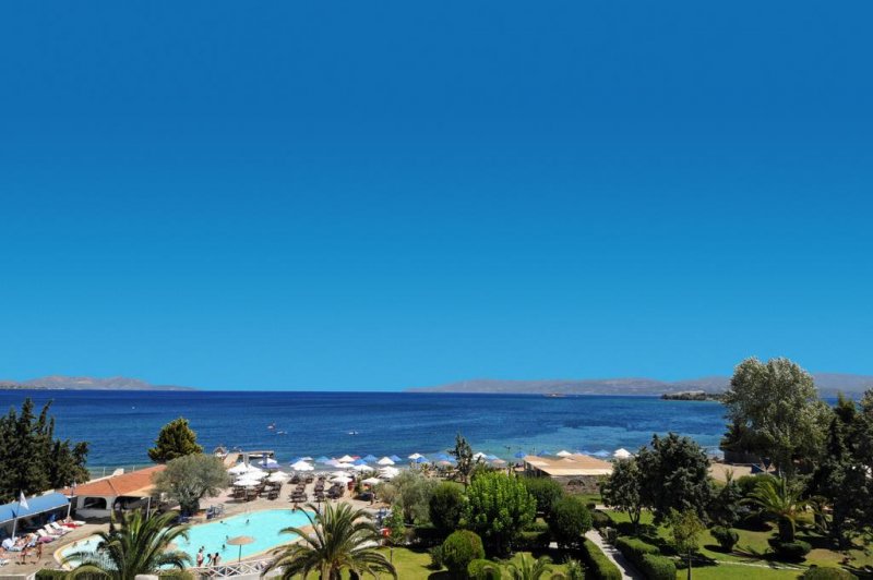 Grand Bleu Sea Resort - Снимка 2
