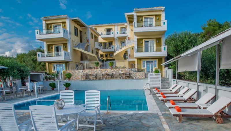 Orizontas Residencies - Снимка 2