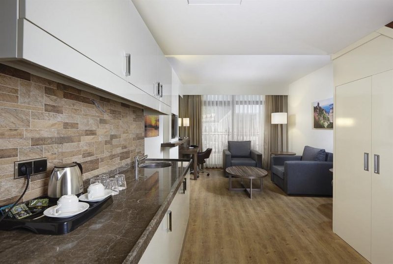 Ramada Resort Akbuk - Снимка 10