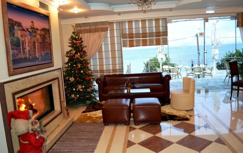 Ilia Mare Hotel - Снимка 2