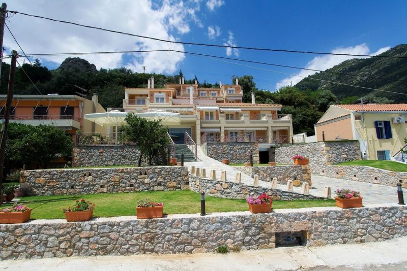 Ilia Mare Hotel - Снимка 11