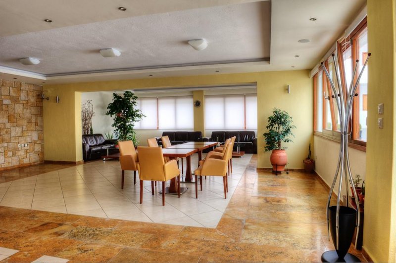 Philoxenia Hotel - Снимка 3