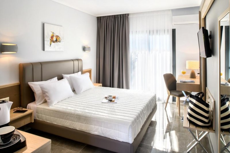 Philoxenia Hotel - Снимка 9