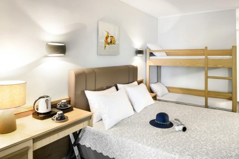 Philoxenia Hotel - Снимка 8