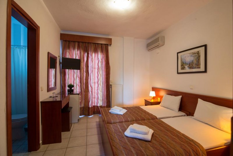 Korali Hotel - Снимка 3