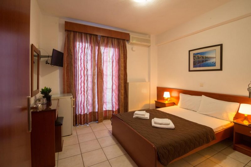 Korali Hotel - Снимка 1