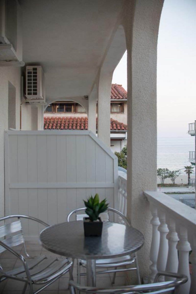 Korali Hotel - Снимка 4