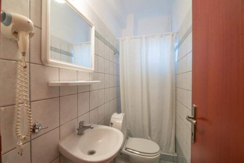 Korali Hotel - Снимка 5