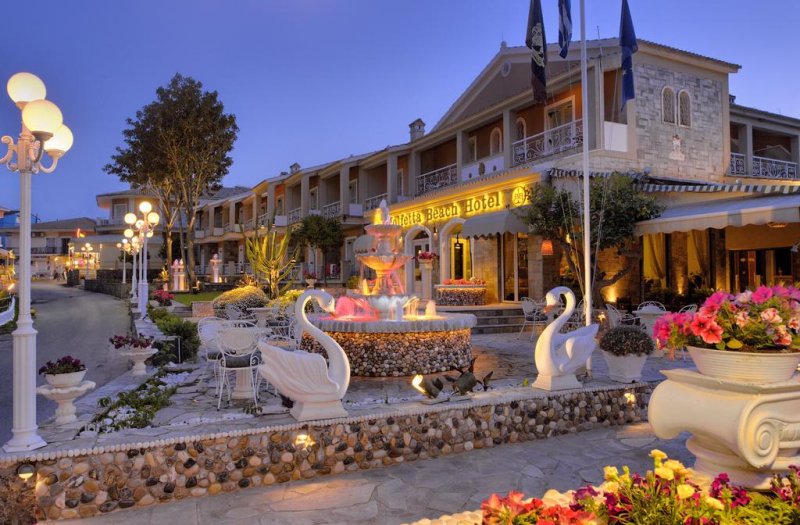 Molfetta Beach Hotel - Снимка 2