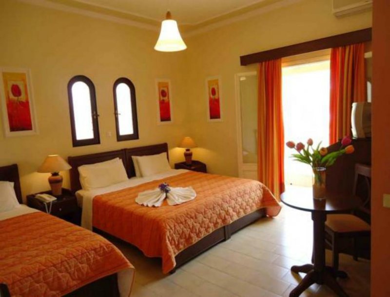 Molfetta Beach Hotel - Снимка 2