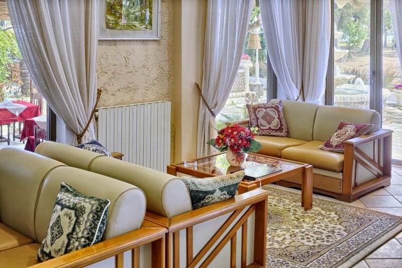 Molfetta Beach Hotel - Снимка 1