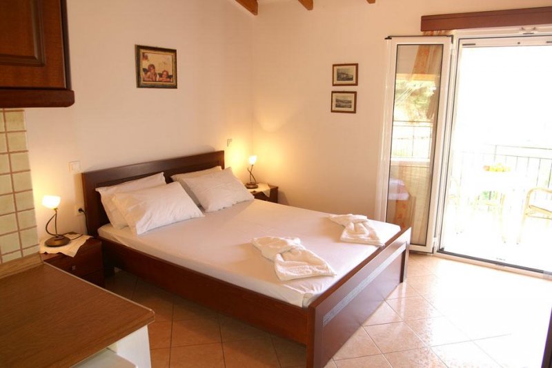 Antique The Hotel - Снимка 5