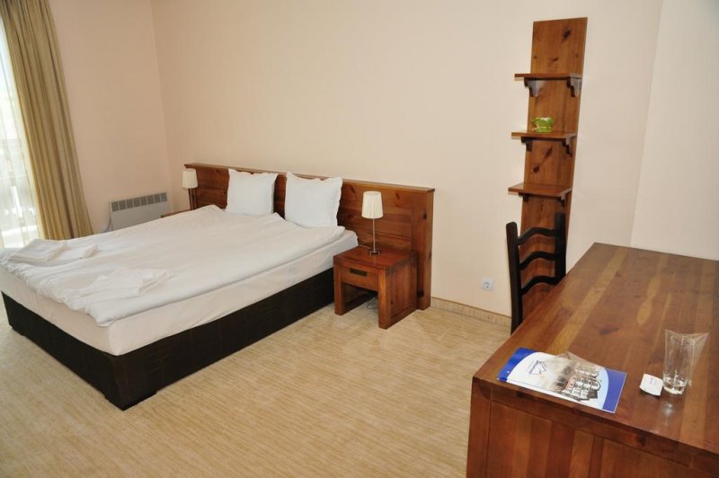 Хотел 3 Планини - Снимка 4