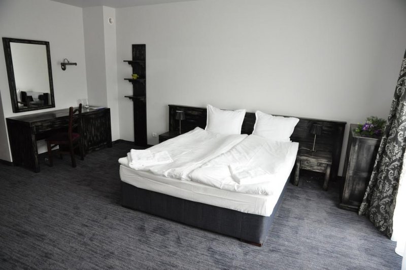 Хотел 3 Планини - Снимка 2