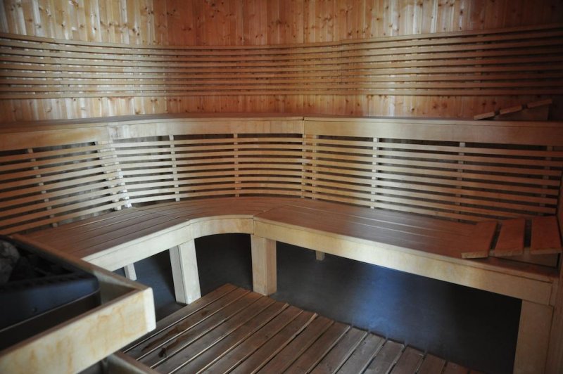 Хотел 3 Планини - Снимка 3