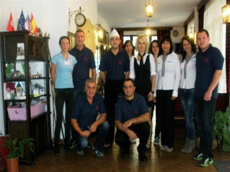 Хотел Емали - Снимка 9