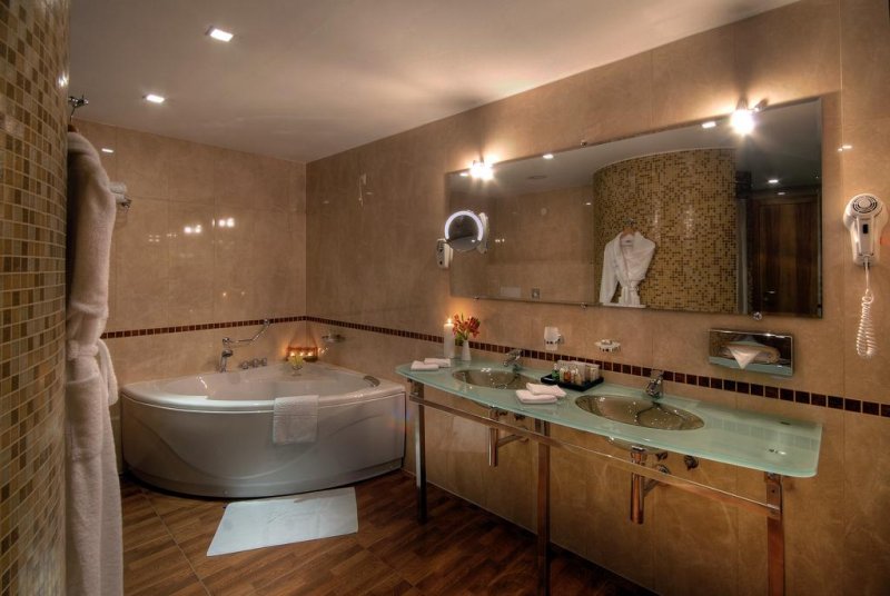 Кемпински Хотел Гранд Арена - Снимка 8