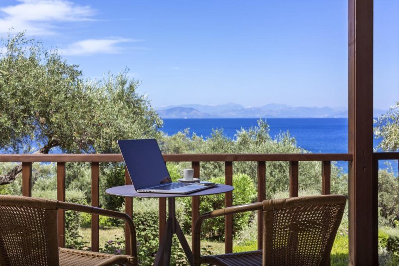 Aeolos Beach Resort - Снимка 2