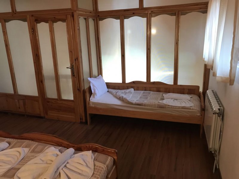 Комплекс Каталина - Снимка 3