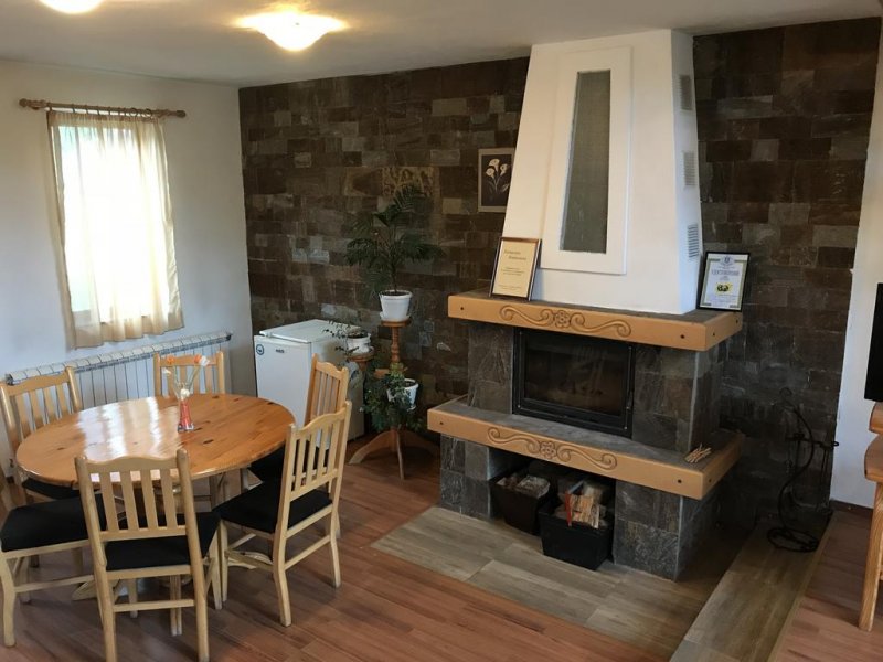 Комплекс Каталина - Снимка 4