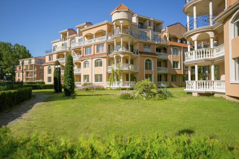 Апартхотел Хасиенда Бийч - Снимка 2