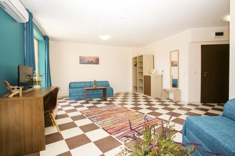 Апартхотел Хасиенда Бийч - Снимка 10