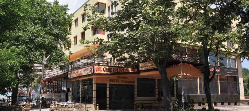 Хотел България - Снимка 0