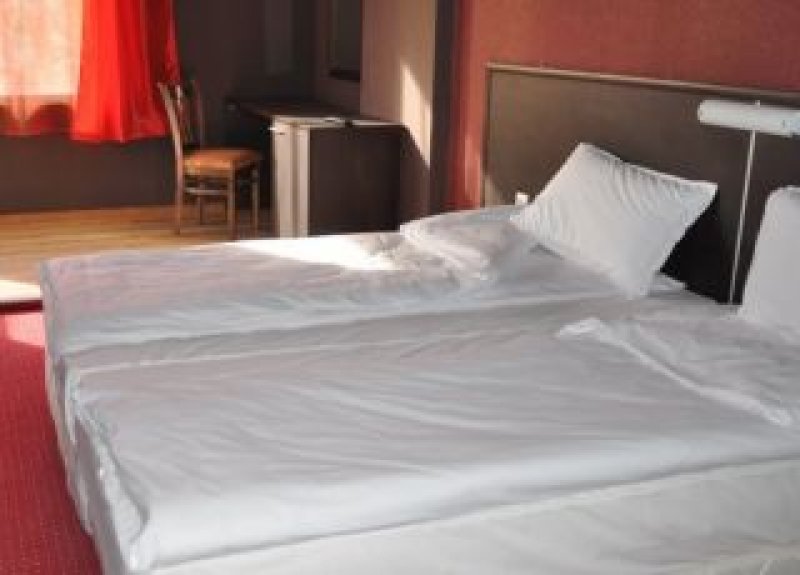 Хотел България - Снимка 1