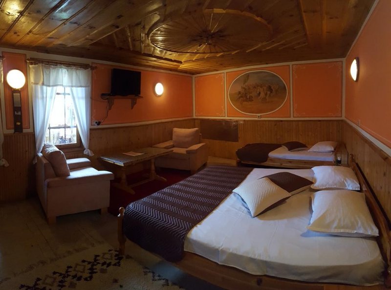 Kъща за гости Колорит - Снимка 4