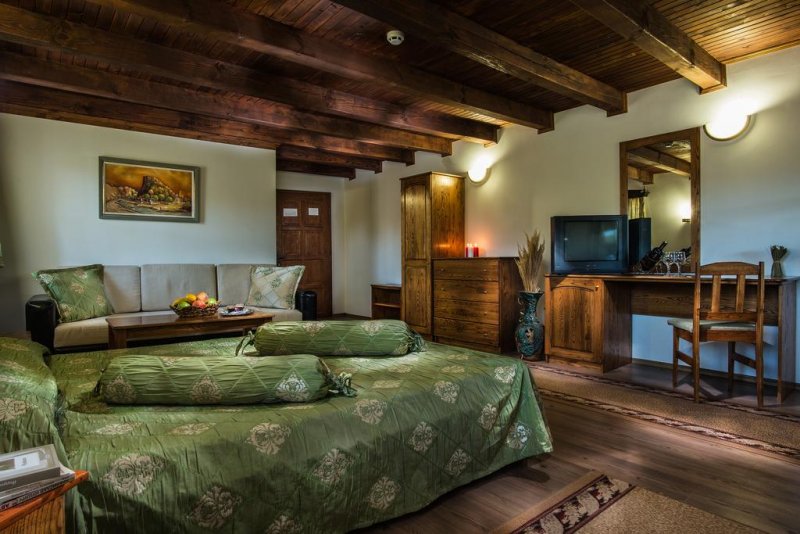 Хотелски комплекс Еленски Ритон - Снимка 1