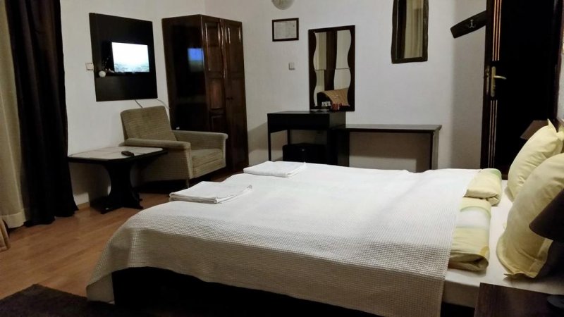 Къща за гости Елит - Снимка 7