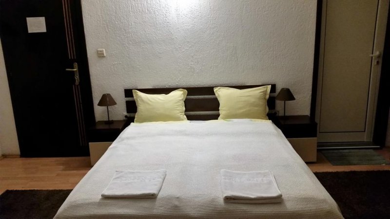 Къща за гости Елит - Снимка 9