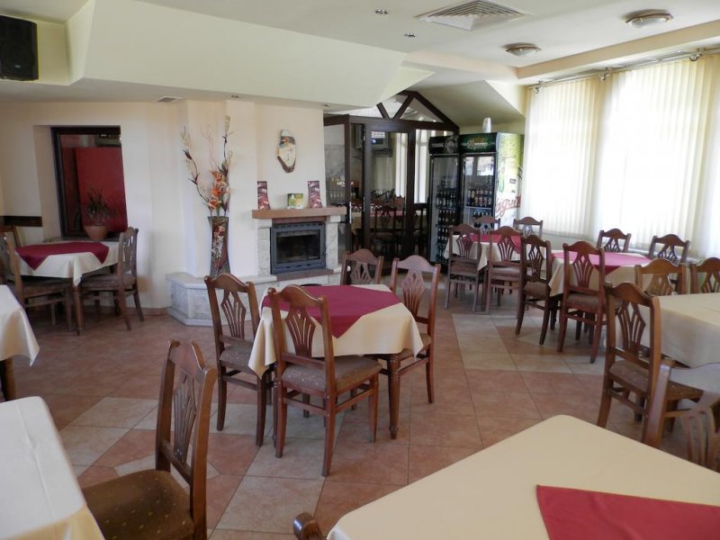 Семеен хотел Дейзи - Снимка 2