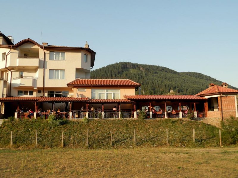 Семеен хотел Дейзи - Снимка 8