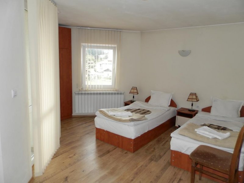 Семеен хотел Дейзи - Снимка 7