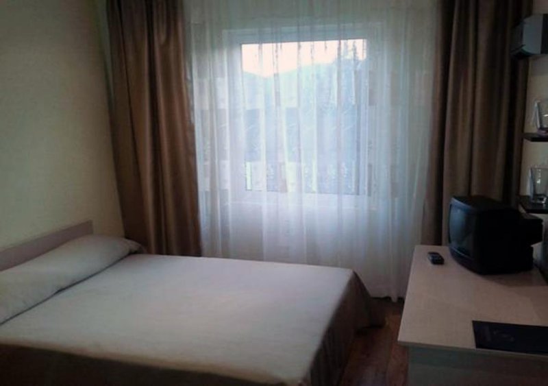 Хотел Св. Теодор Тирон - Снимка 5