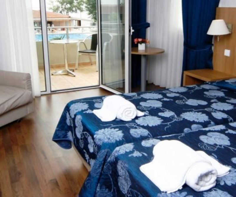 Poseidon Palace - Снимка 3