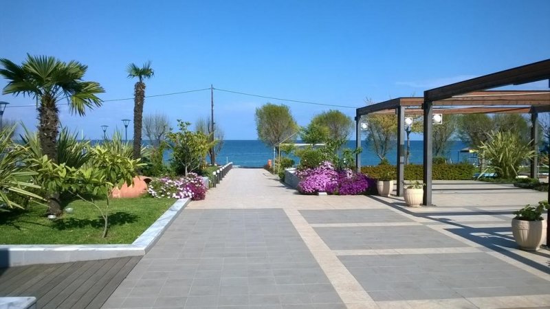 Poseidon Palace - Снимка 4