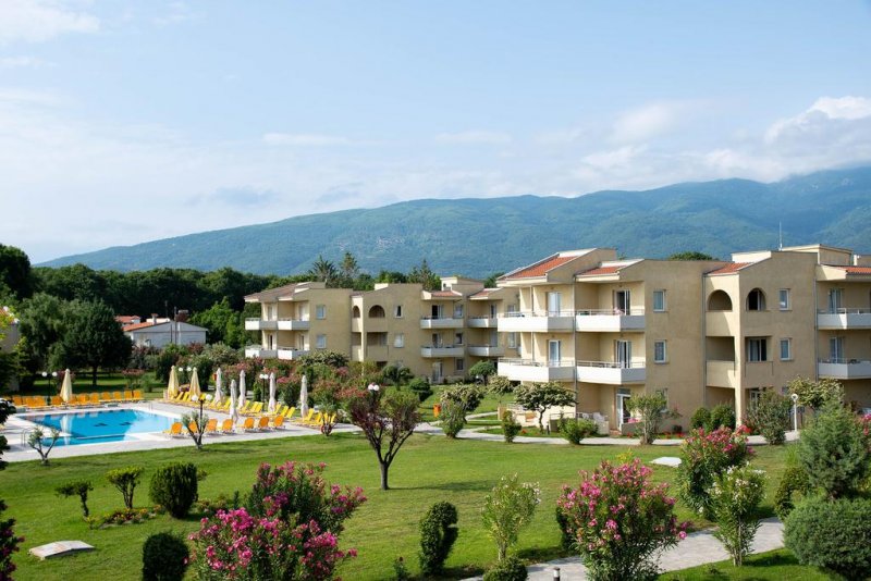 Poseidon Palace - Снимка 2