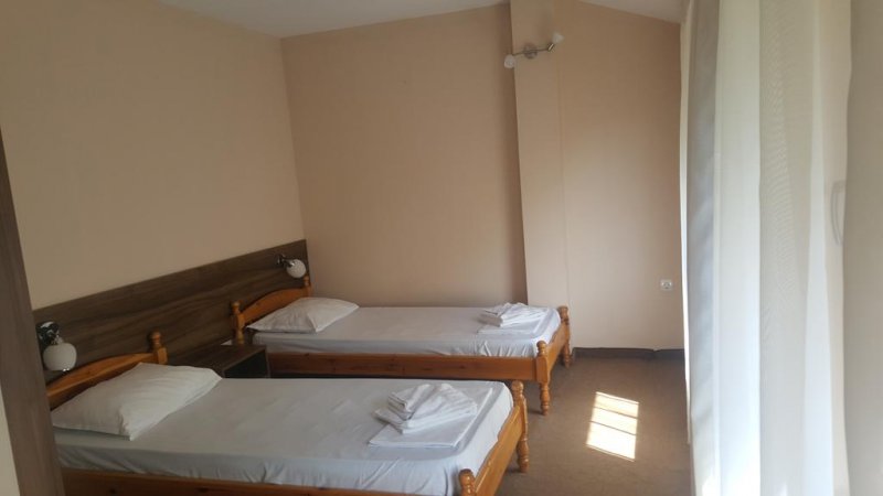 Хотел Лиани - Снимка 7