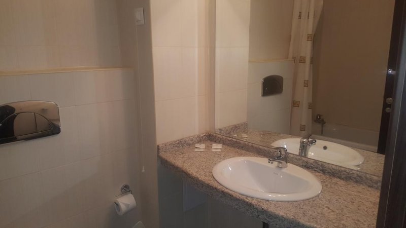 Хотел Лиани - Снимка 2